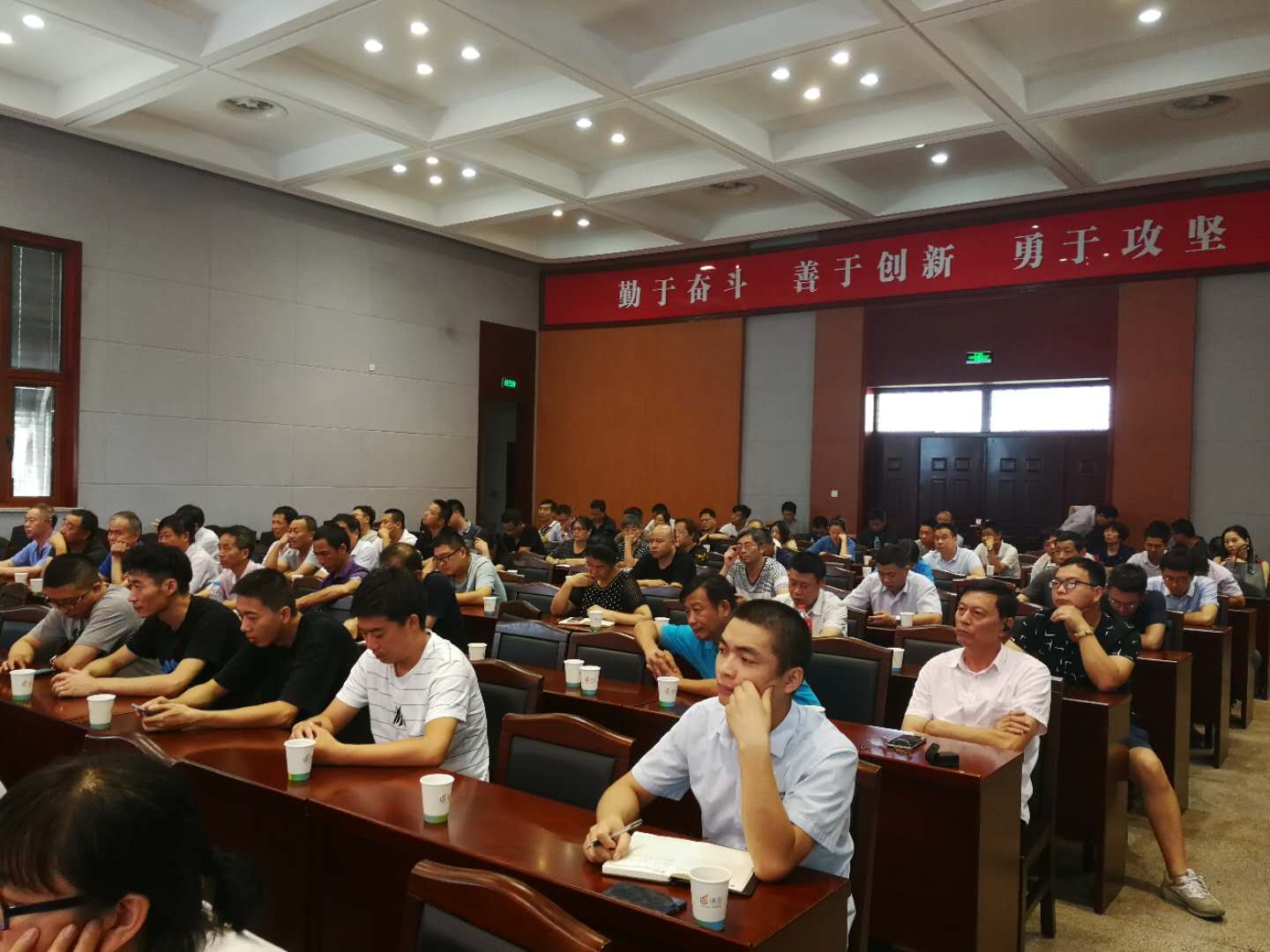 PP������Ϸ(����)�ٷ���վ-APP����